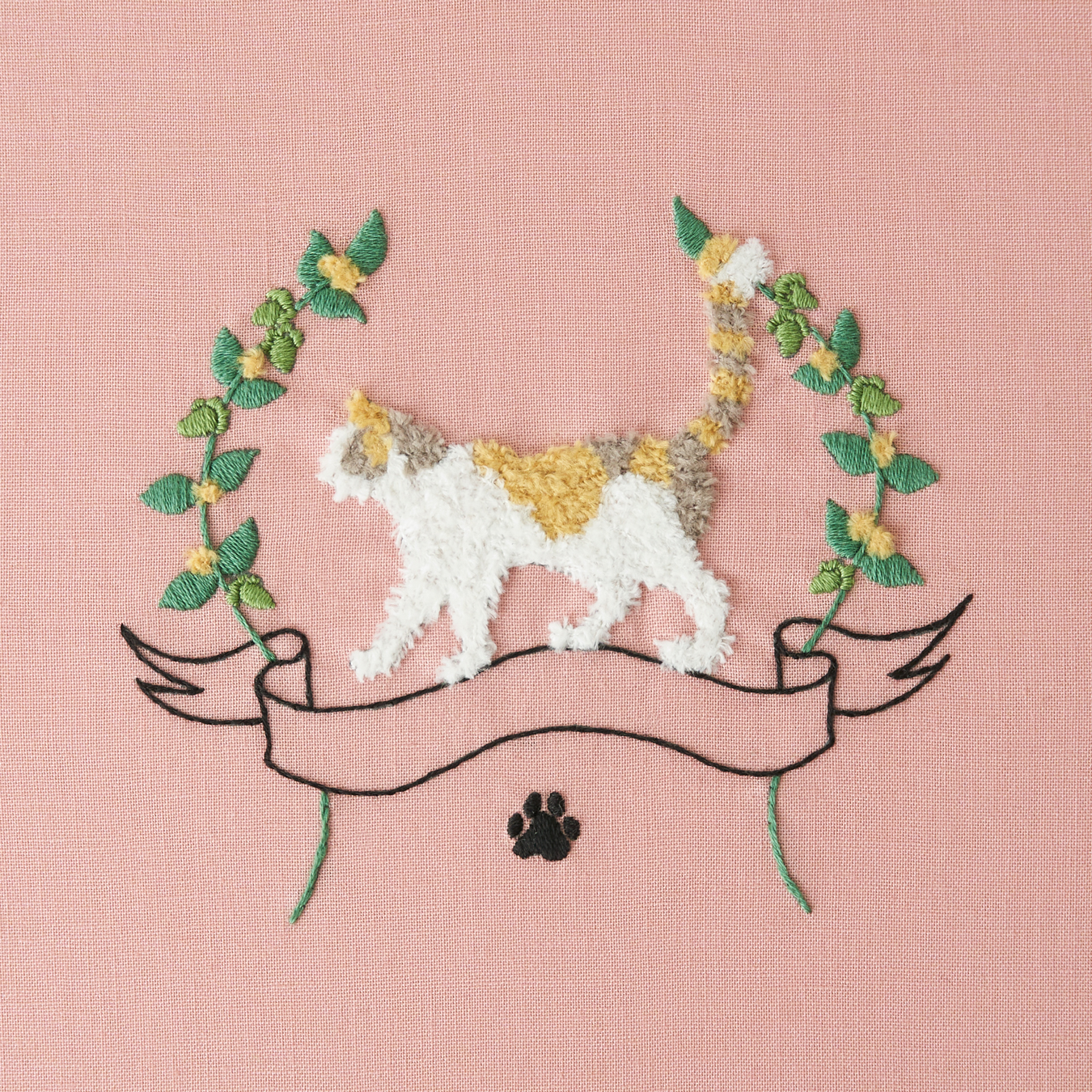 MOFUMOFU (Fluffy) - Embroidery Kit