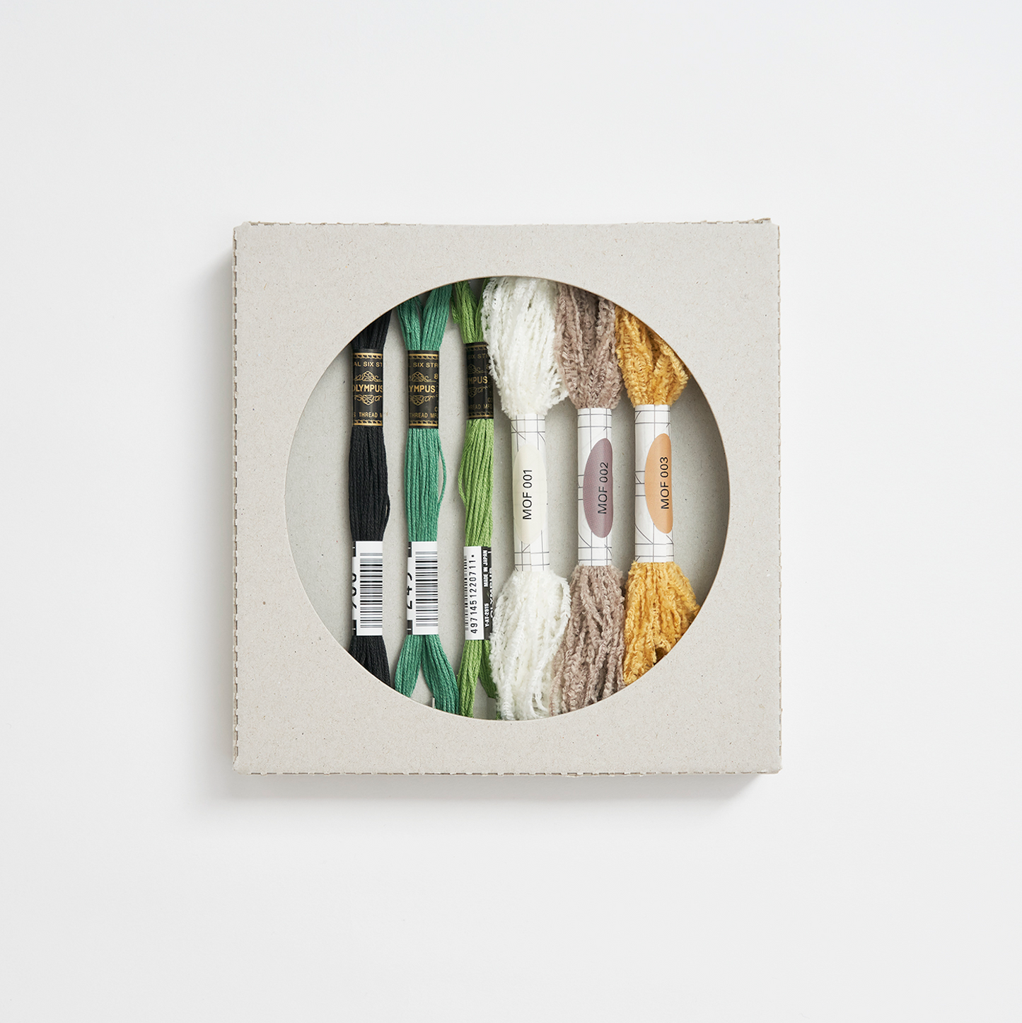 MOFUMOFU (Fluffy) - Embroidery Kit